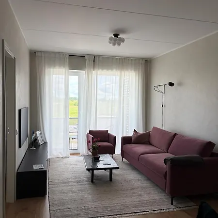 Apartman Raadiraja Kodu *